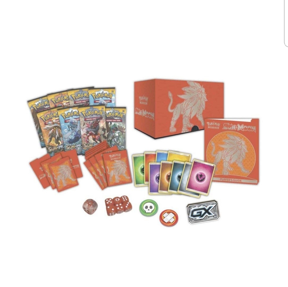 Pokemon Sun&Moon Solgaleo Elite Trainer Box